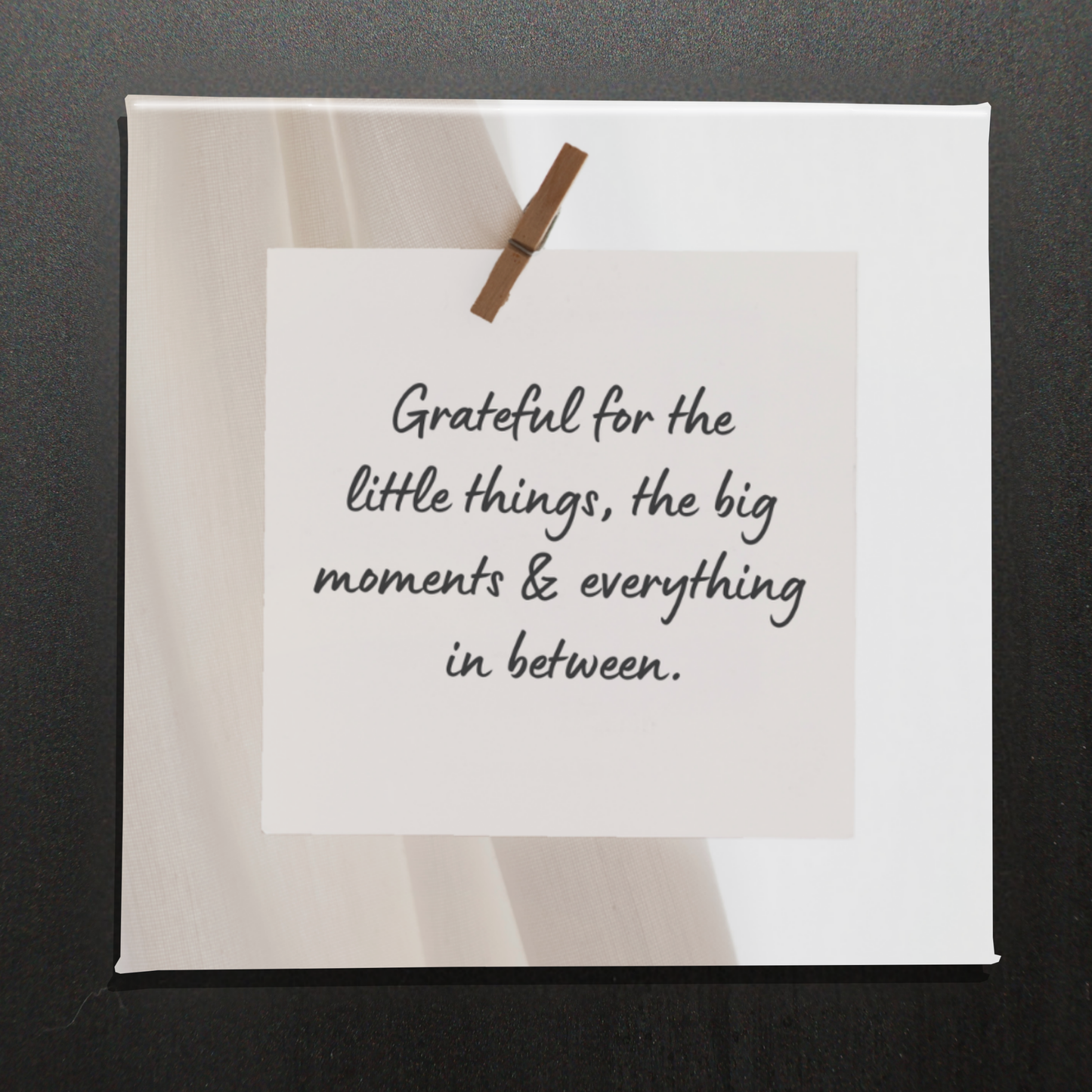 GRATEFUL FOR THE LITTLE THINGS - 2.5" MAGNET