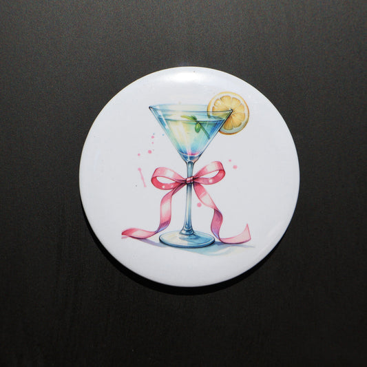 VODKA MARTINI LEMON TWIST - 2.25” ROUND MAGNET