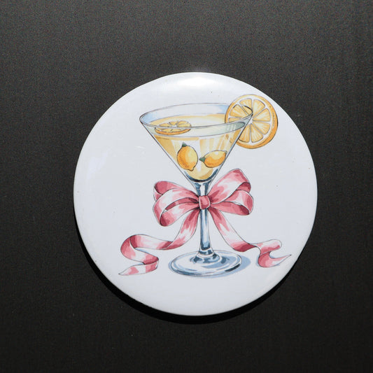 LEMON DROP MARTINI - 2.25” ROUND MAGNET